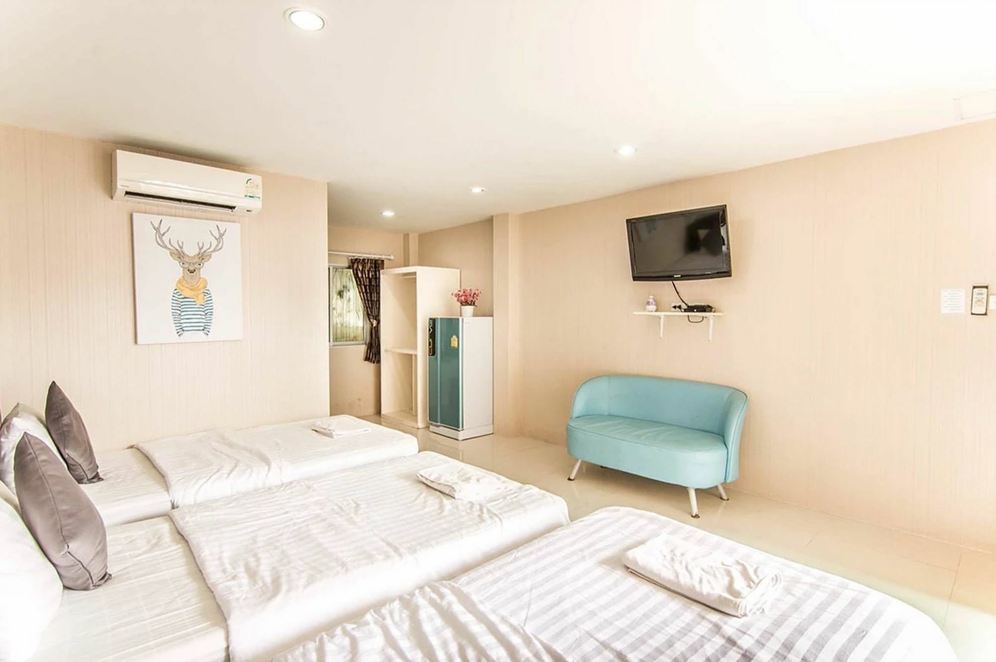 Tawaen Beach Resort Koh Larn Extérieur photo