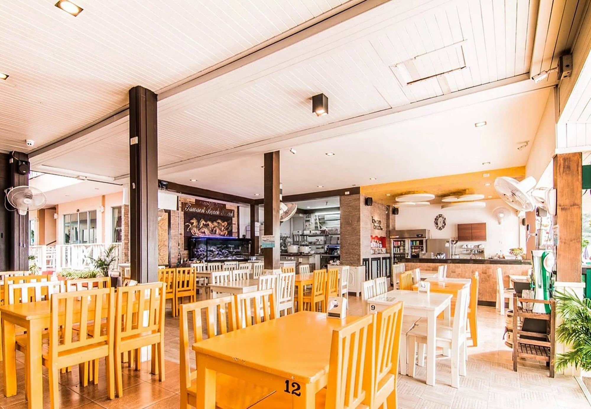 Tawaen Beach Resort Koh Larn Extérieur photo