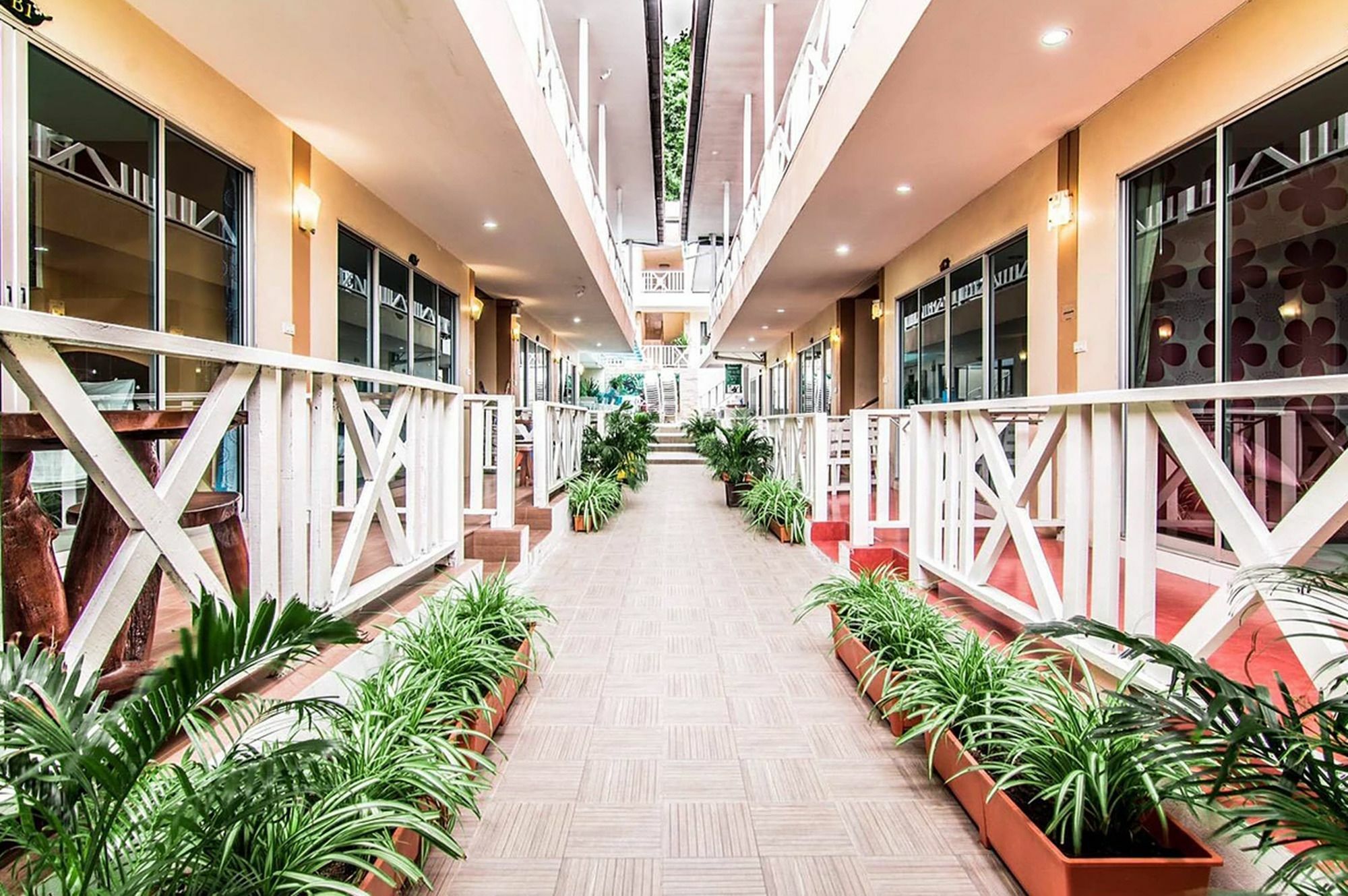 Tawaen Beach Resort Koh Larn Extérieur photo